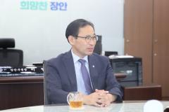 기호일보 인터뷰5번 사진